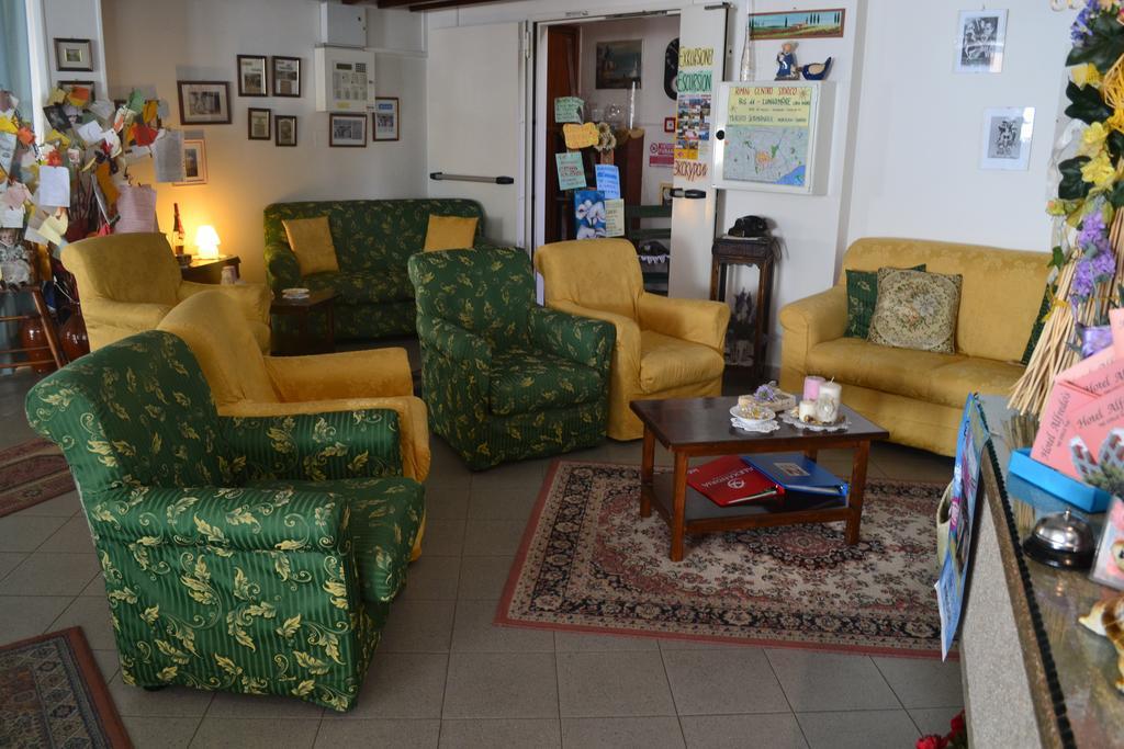 Hotel Alfredo'S Rimini Exterior photo